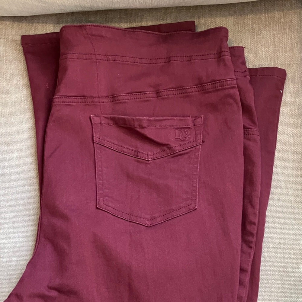 DG2 by Diane Gilman burgundy 22w 24w 26wP bootcut denim